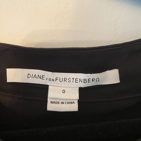 Diane Von Furstenberg DVF Black Ernestina Lace Trim Sash Tie Stretch Silk Dress - Picture 6 of 9